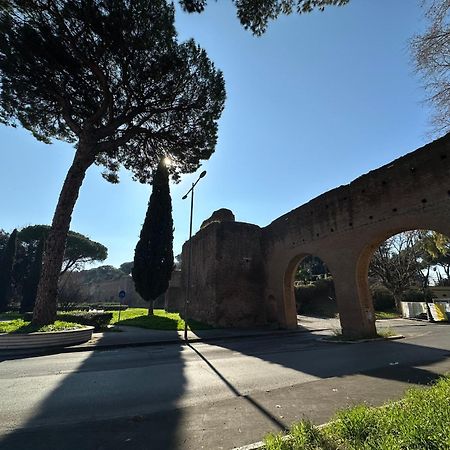 Quiet & Cosy Colosseum Rome Exterior photo